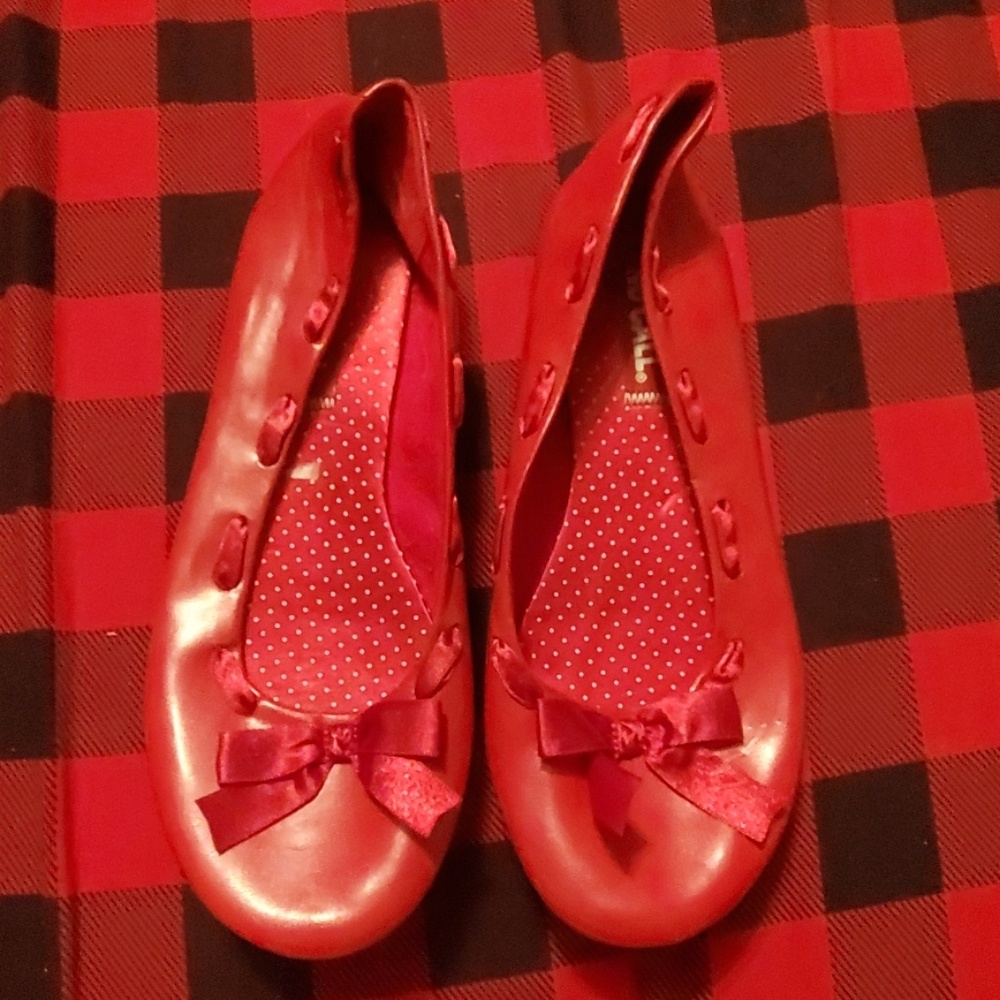 Red flats